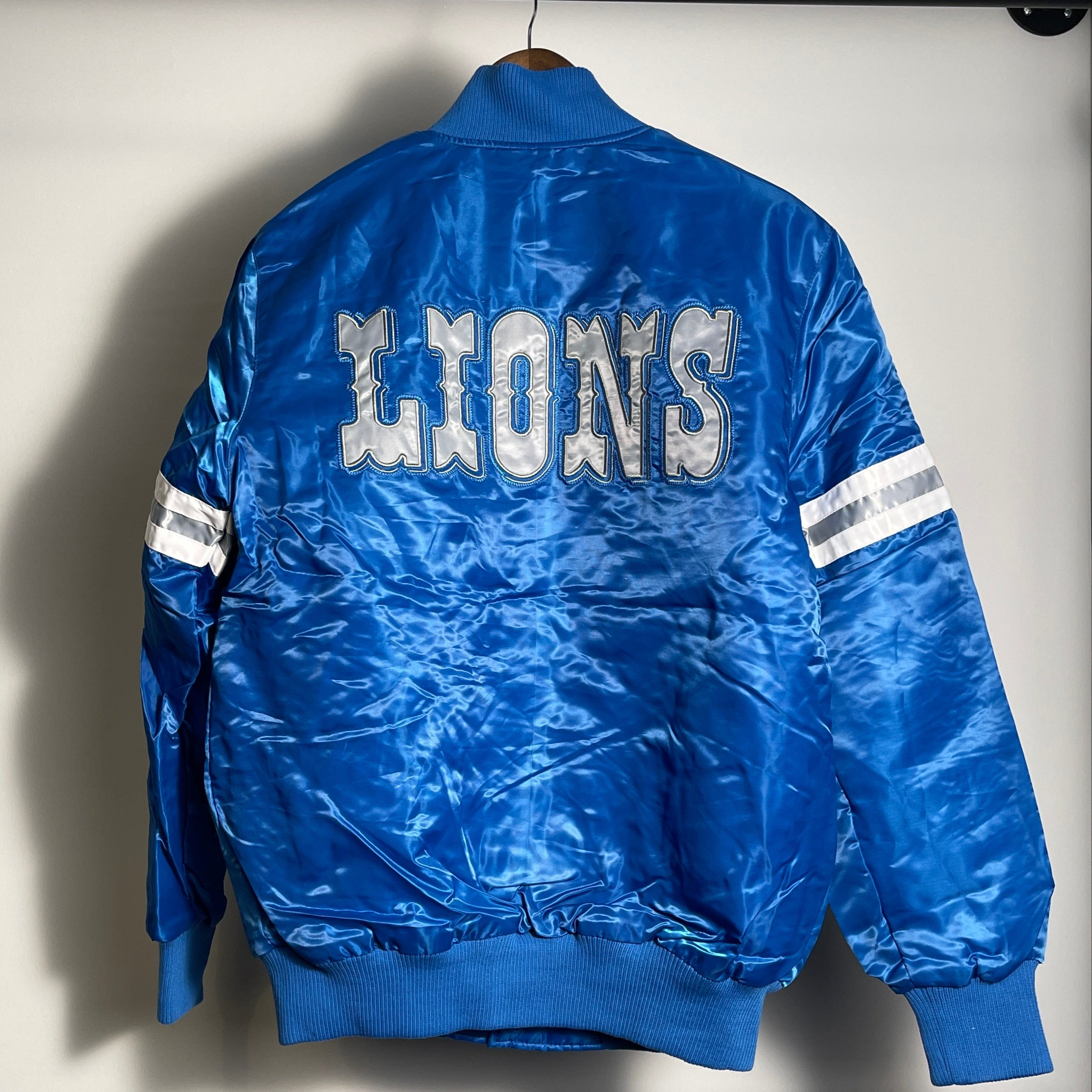 Starter NFL Detroit Lions Homage Exclusive Jacket size M