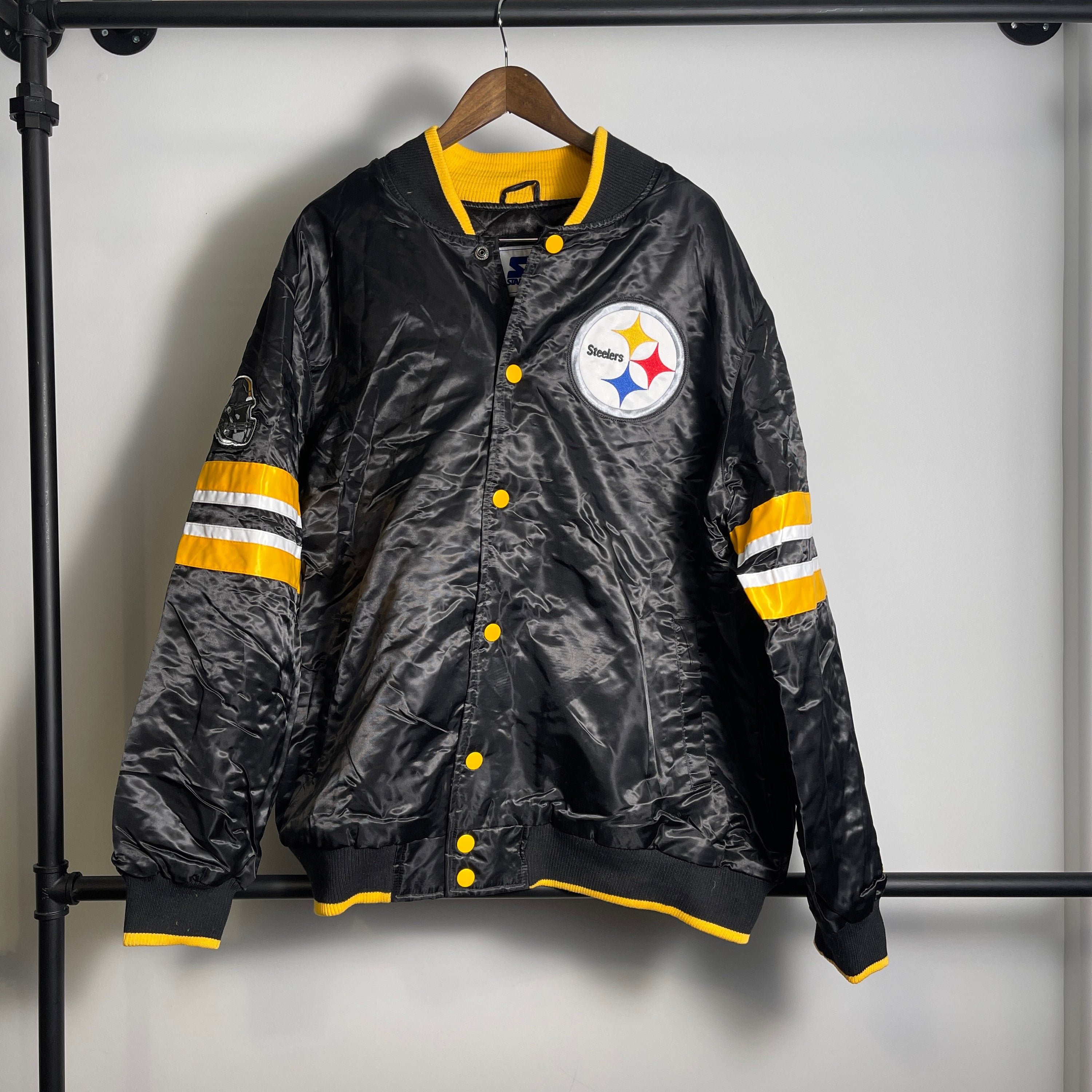 Starter NFL Pittsburgh Steelers Jacket size L/2XL