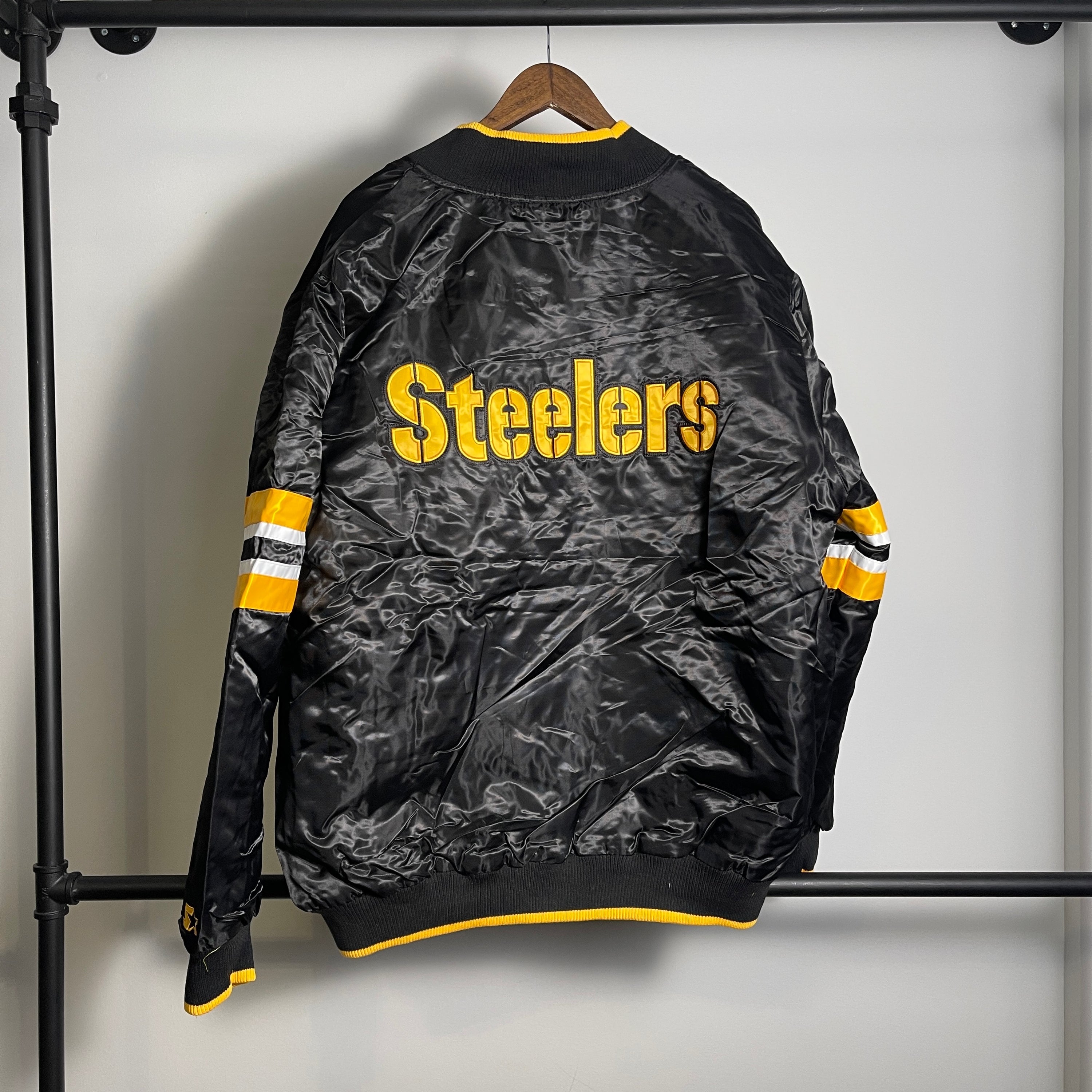 Starter NFL Pittsburgh Steelers Jacket size L/2XL