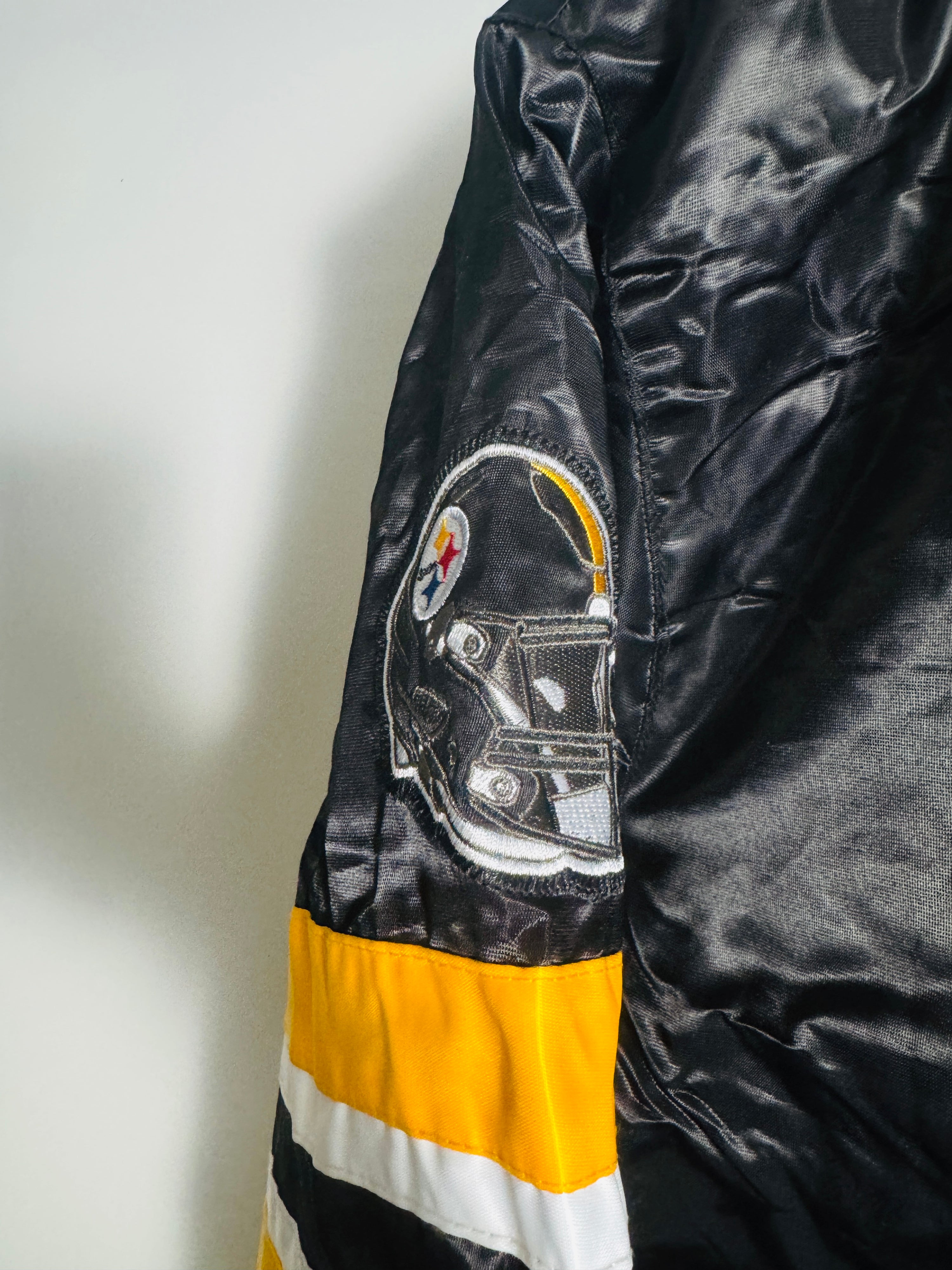 Starter NFL Pittsburgh Steelers Jacket size L/2XL