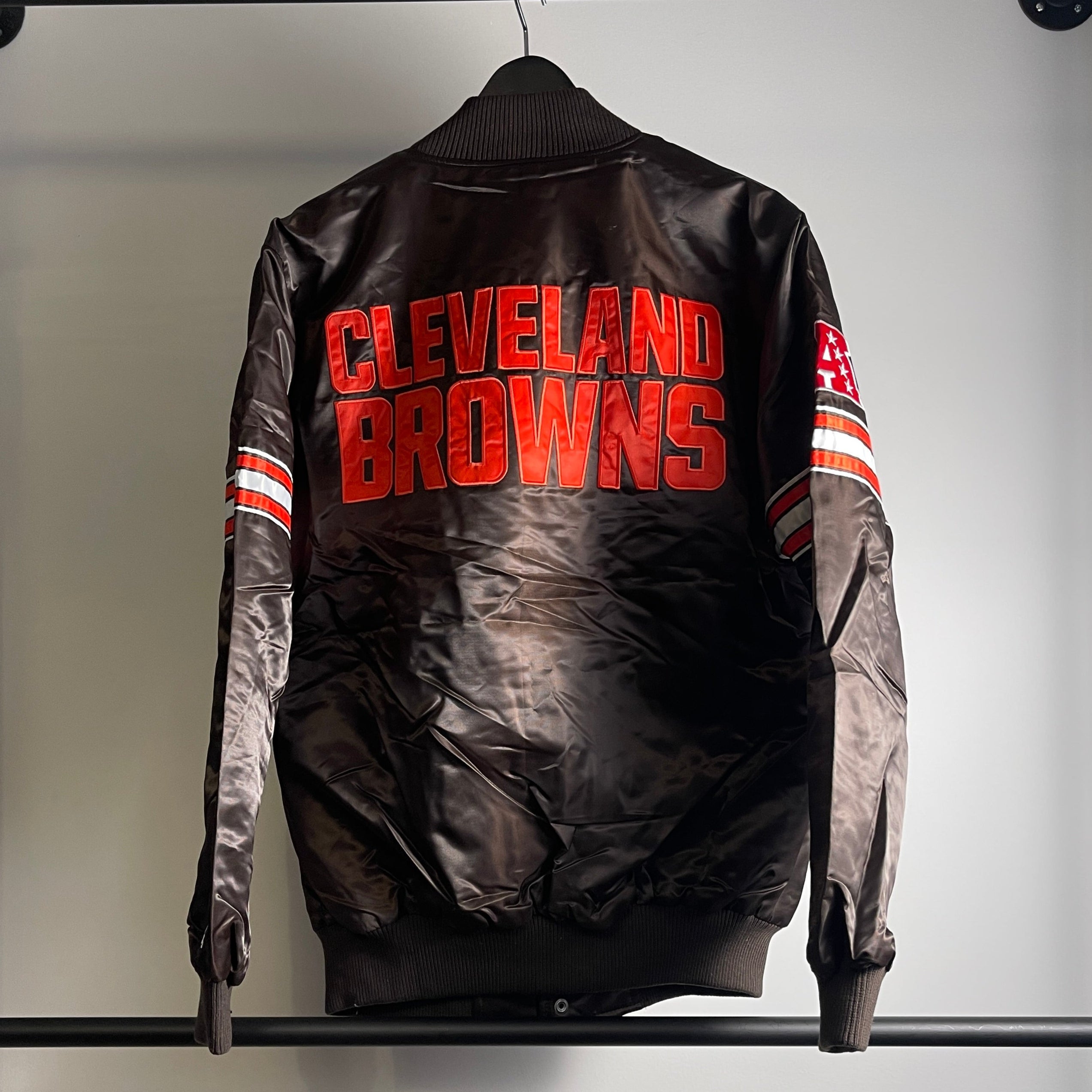 Starter NFL Cleveland Browns Jacket size M