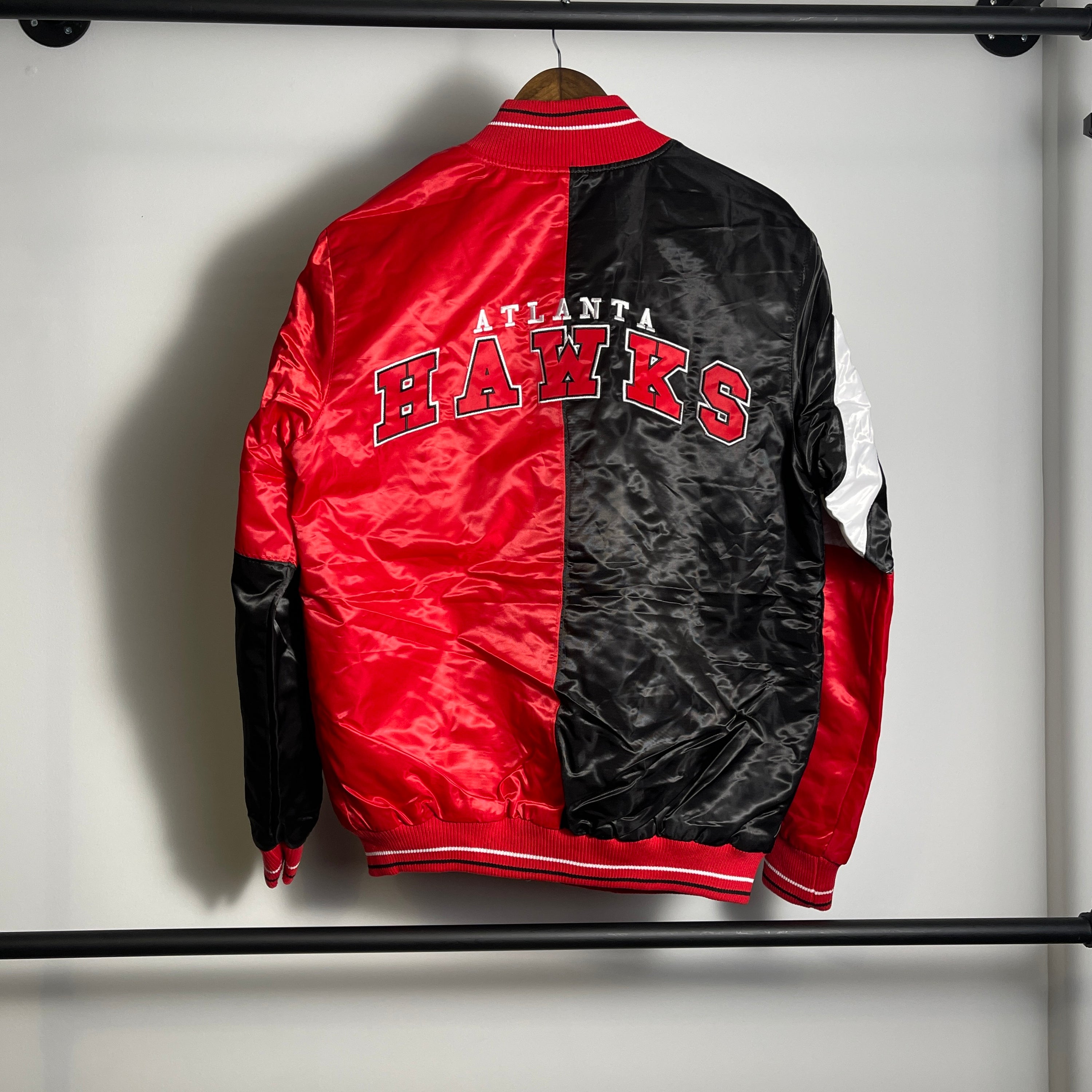 Starter NBA Atlanta Hawks Jacket size S
