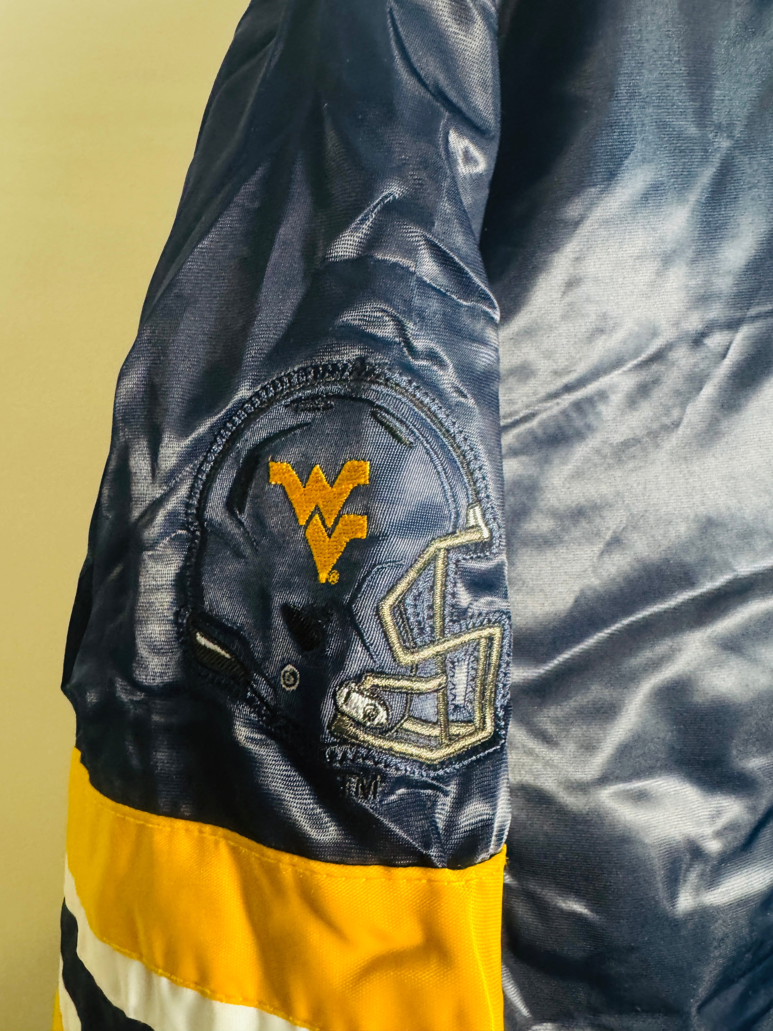 Starter NCAA West Virginia Mountaineers Jacket Size XL