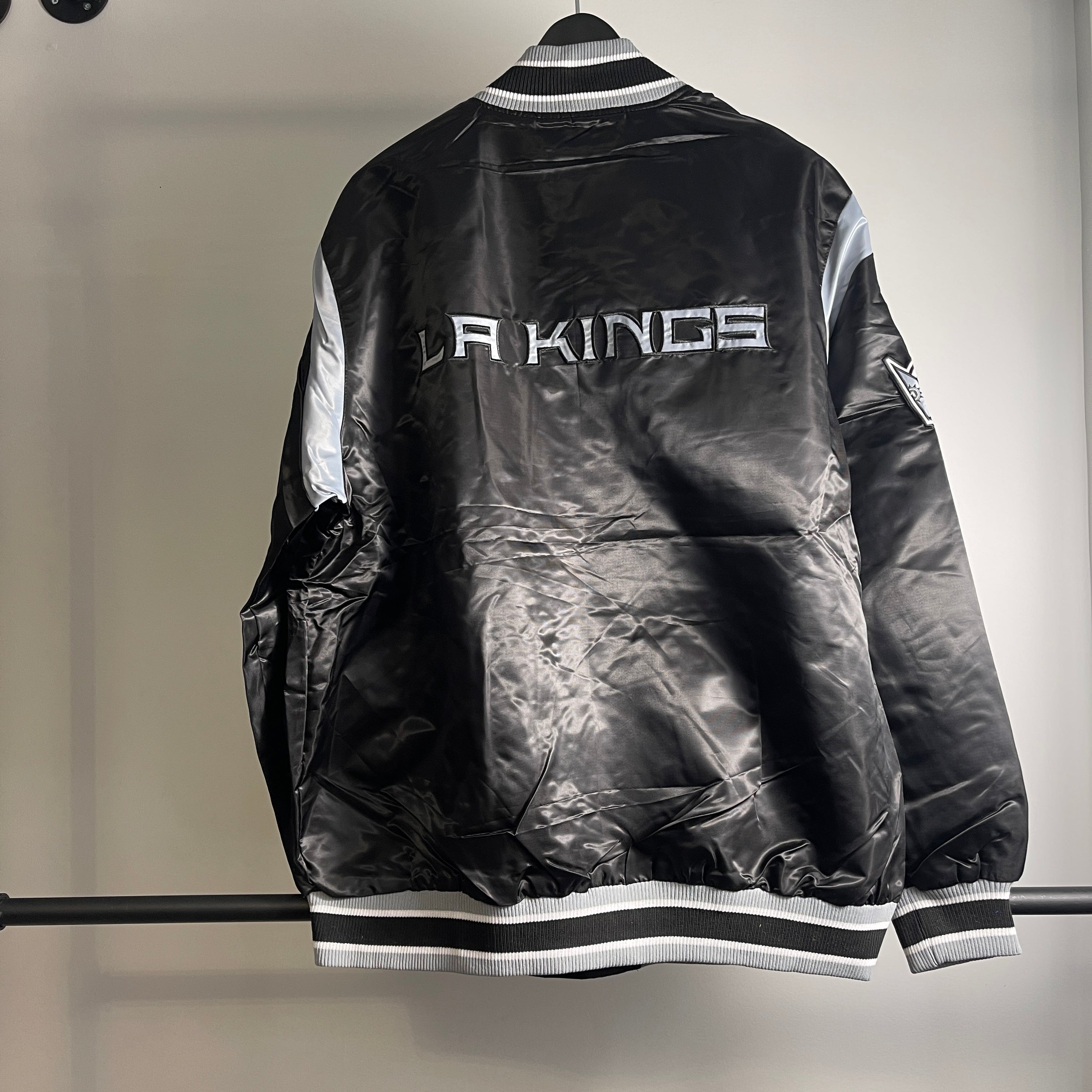 Starter NHL Los Angeles Kings Jacket size XXL