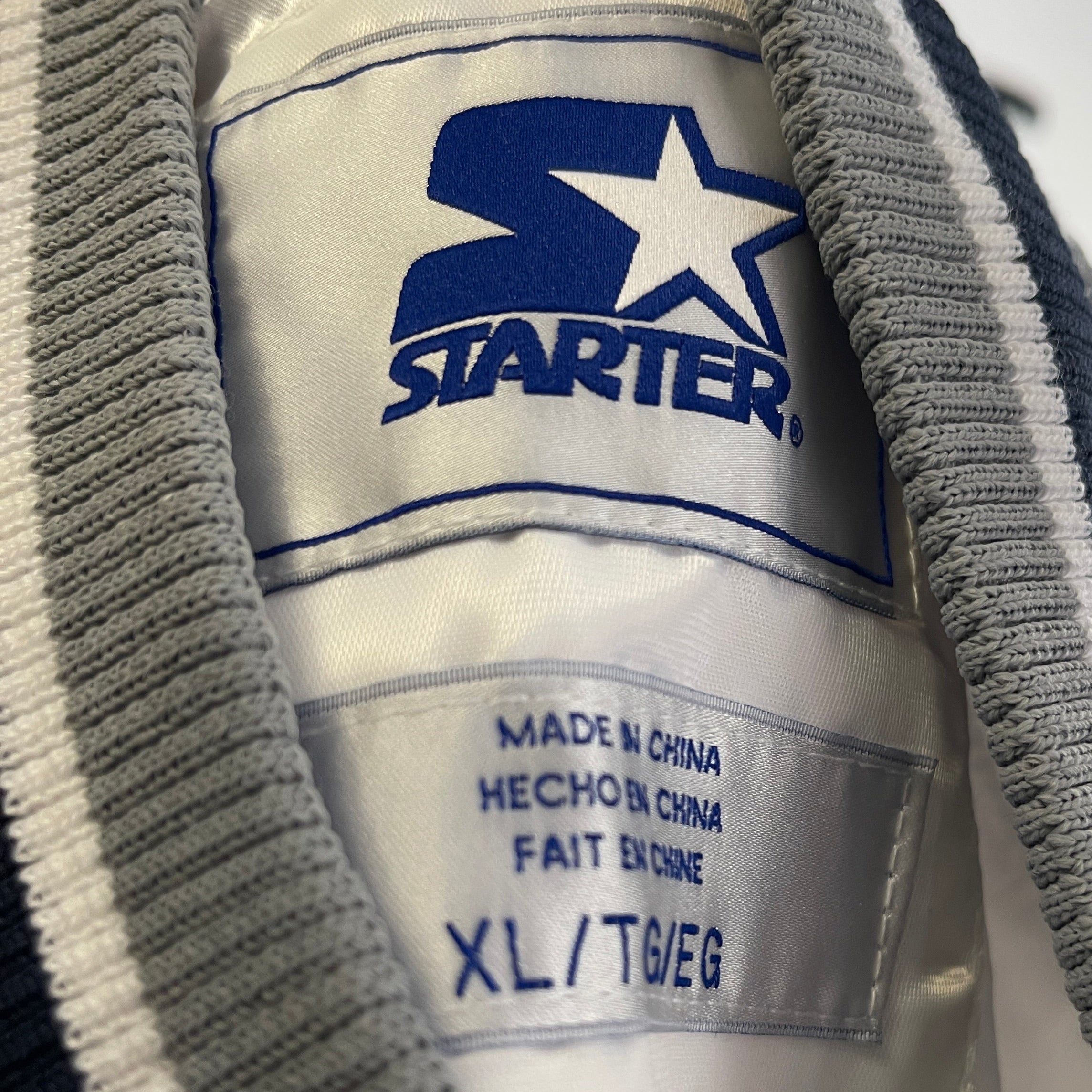 Starter NFL Dallas Cowboys Light Weight Jacket Size XL