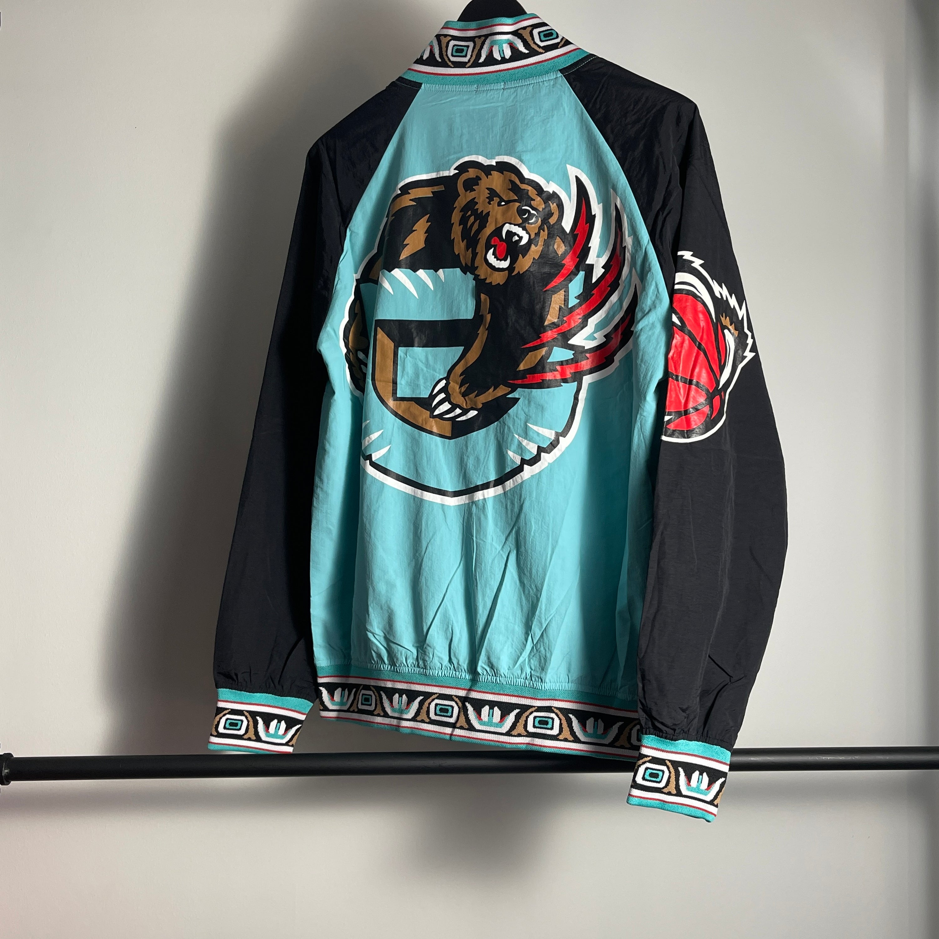 Mitchell&Ness NBA Vancouver Grizzlies Jacket various sizes