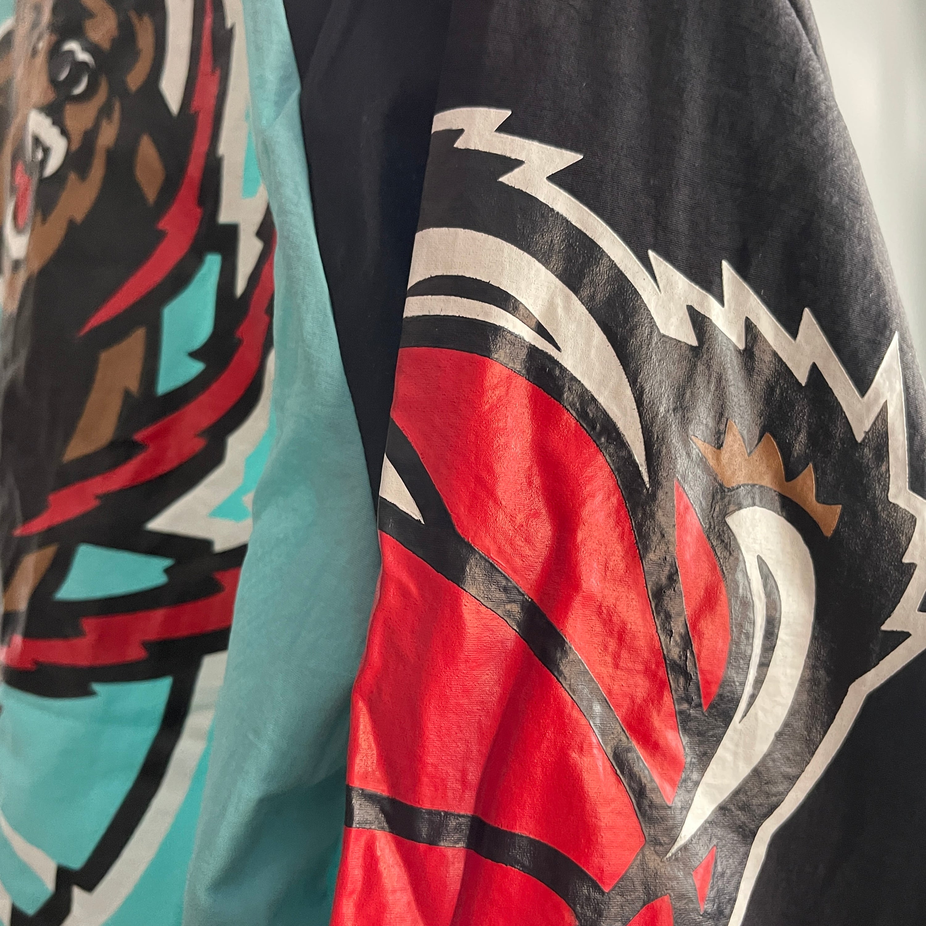 Mitchell&Ness NBA Vancouver Grizzlies Jacket various sizes