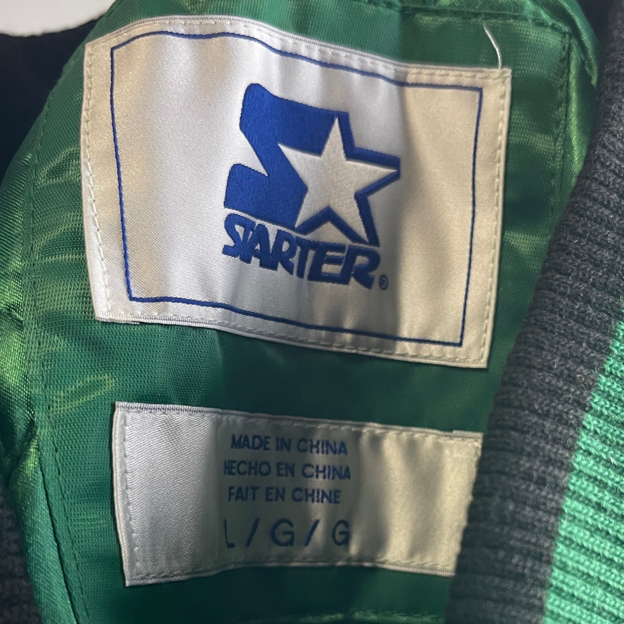 Starter CFL Saskatchewan Roughriders Jacket Size L