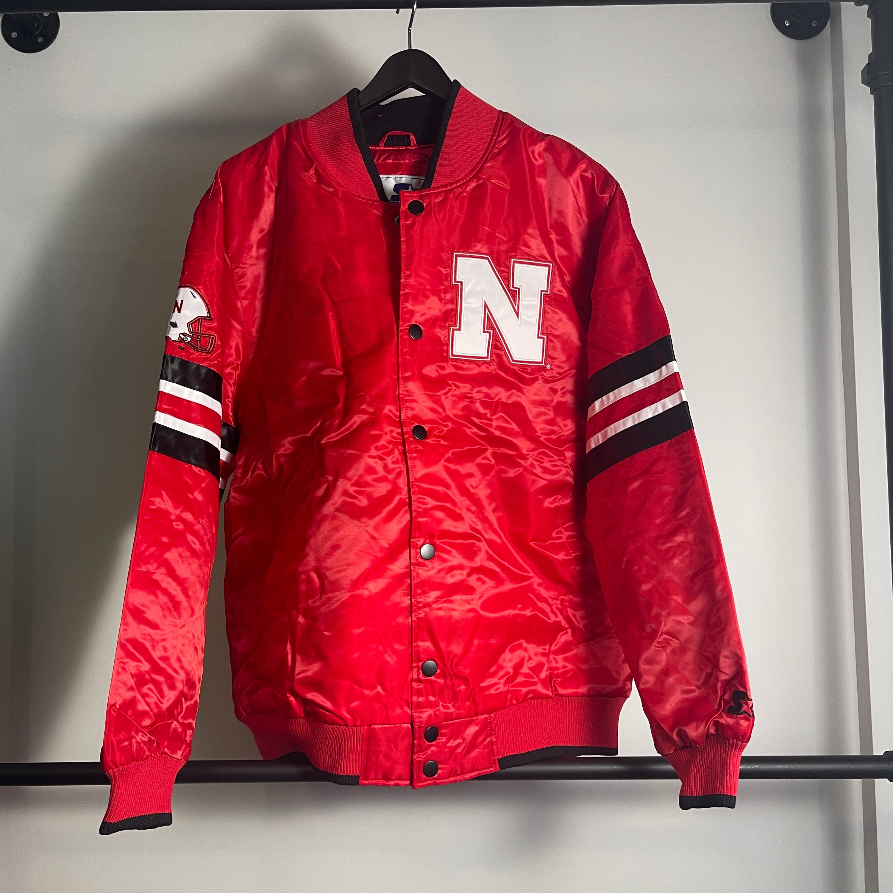 Starter NCAA Nebraska Cornhuskers Jacket Size XL