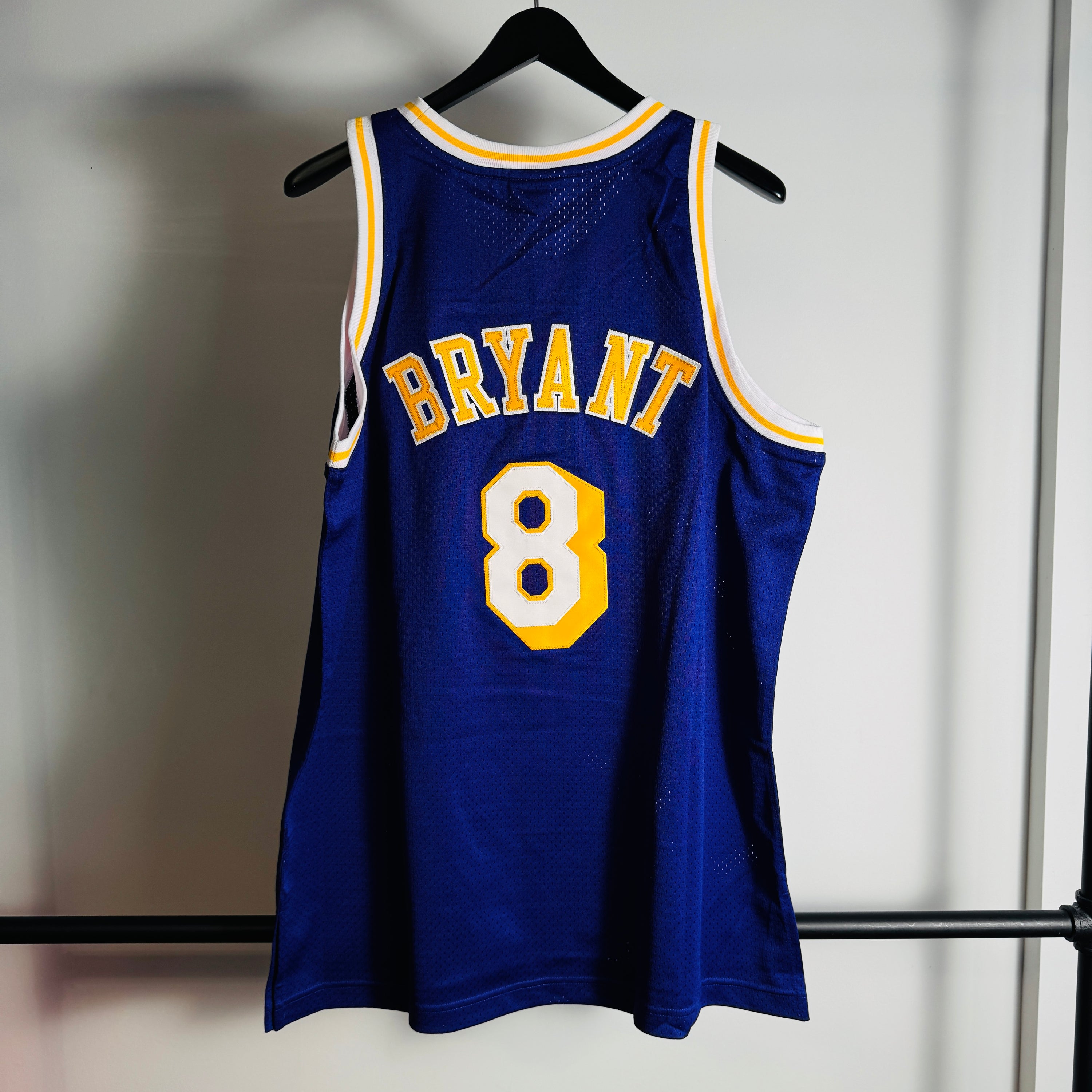 Mitchell&Ness NBA Los Angeles Lakers Kobe Bryant Jersey size XL
