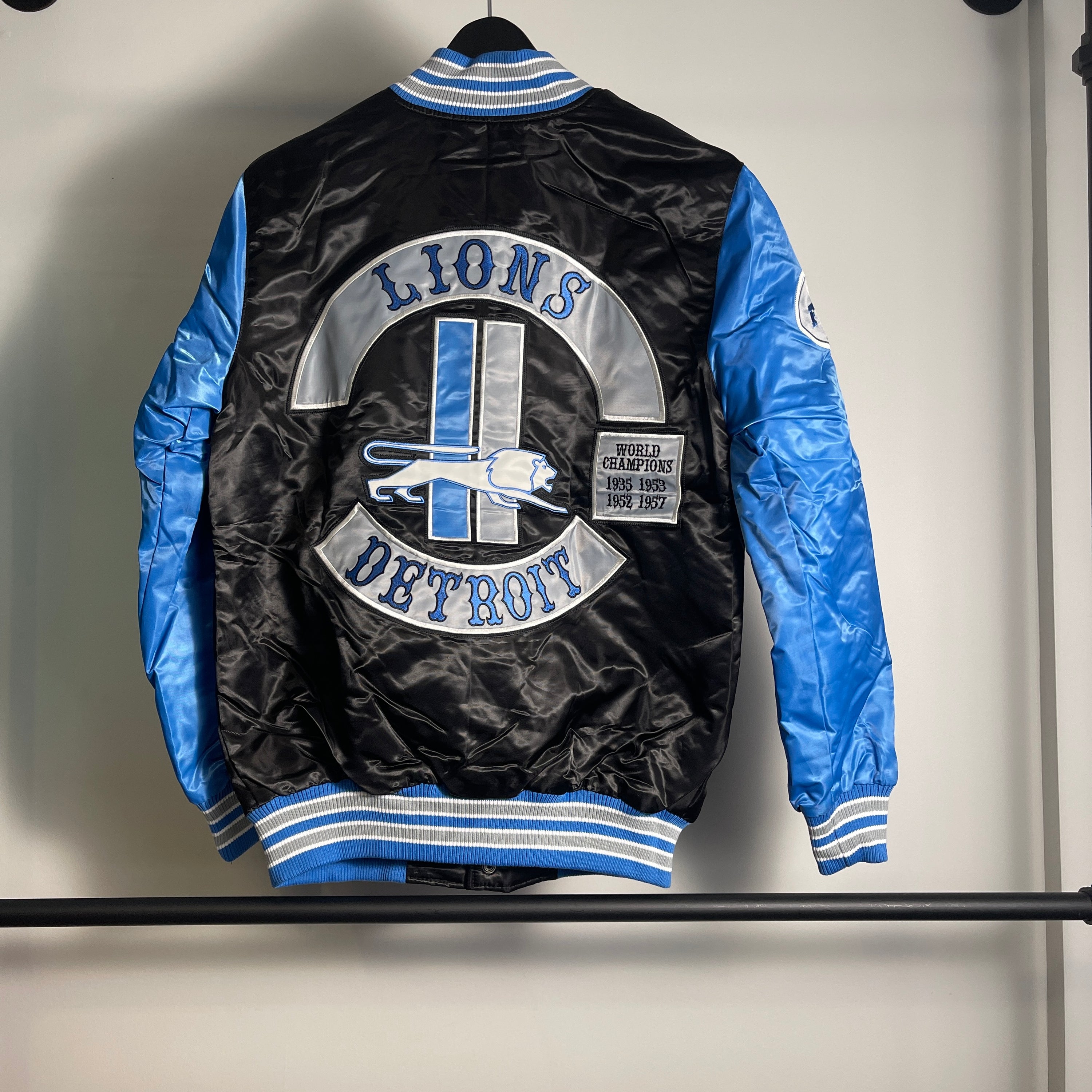 Starter NFL Black Label Detroit Lions Jacket size S