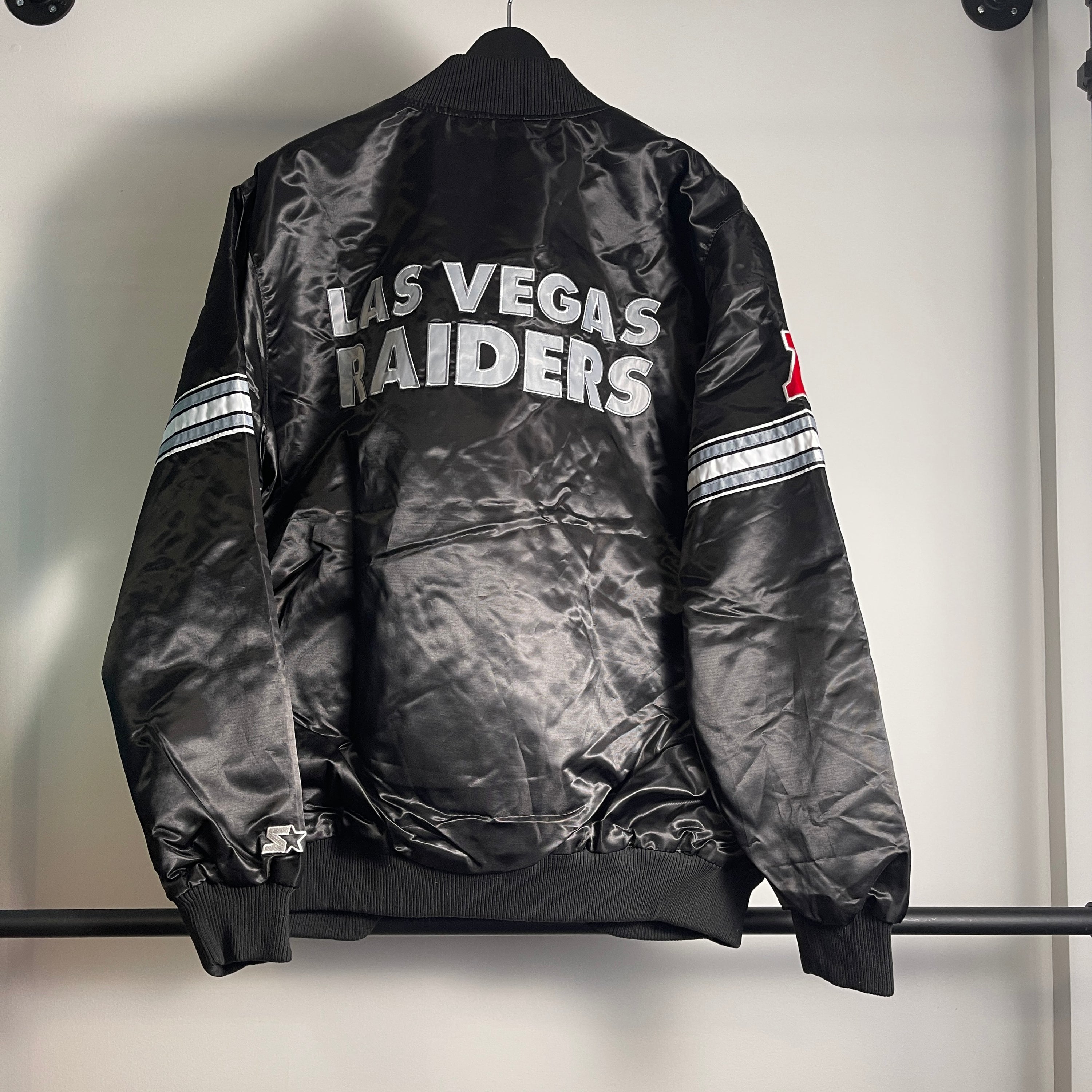 Starter NFL Las Vegas Raiders Jacket Size XL