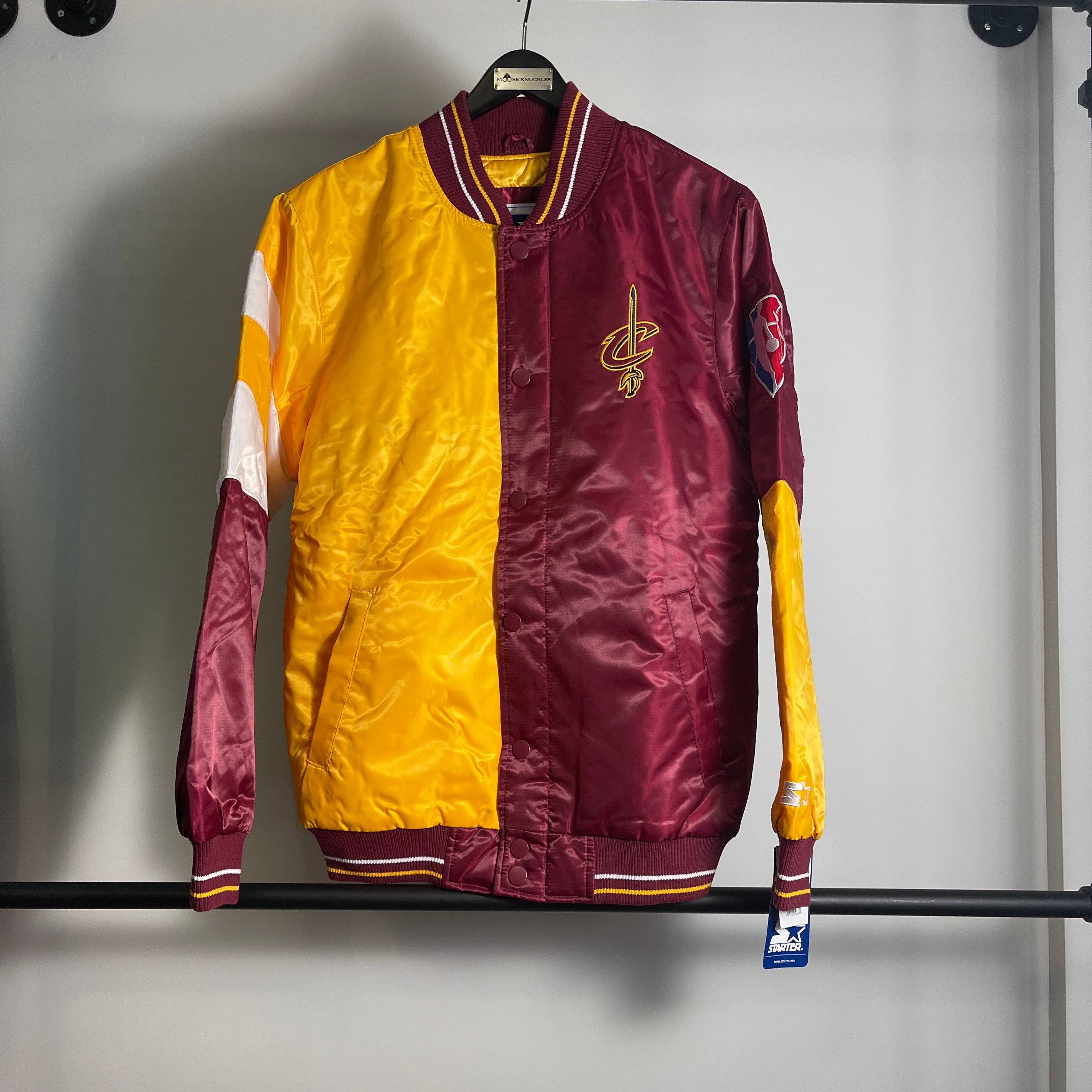 Starter NBA Cleveland Cavaliers Jacket size S